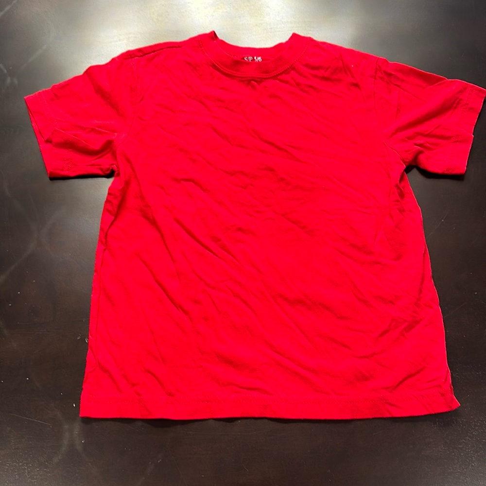 Children’s Place Tshirt Sz 5/6 EUC